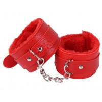 BDSM оковы на ноги красные