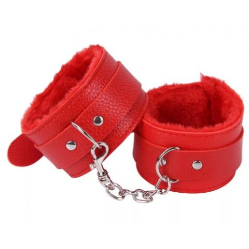 BDSM оковы на ноги красные